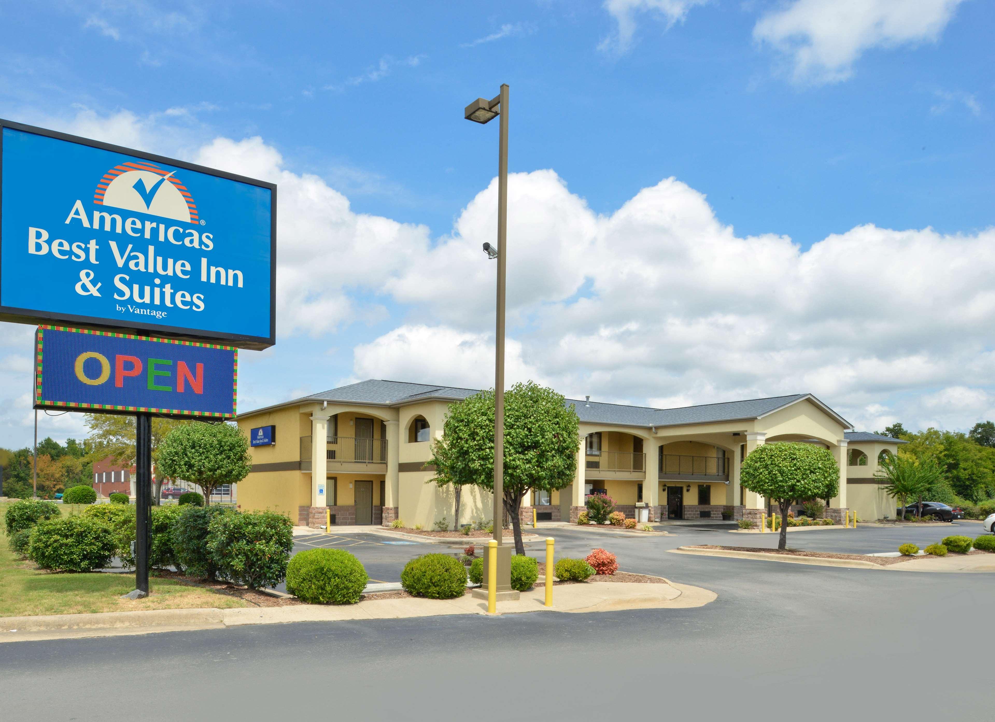 Americas Best Value Inn&Suites Little Rock Exterior foto